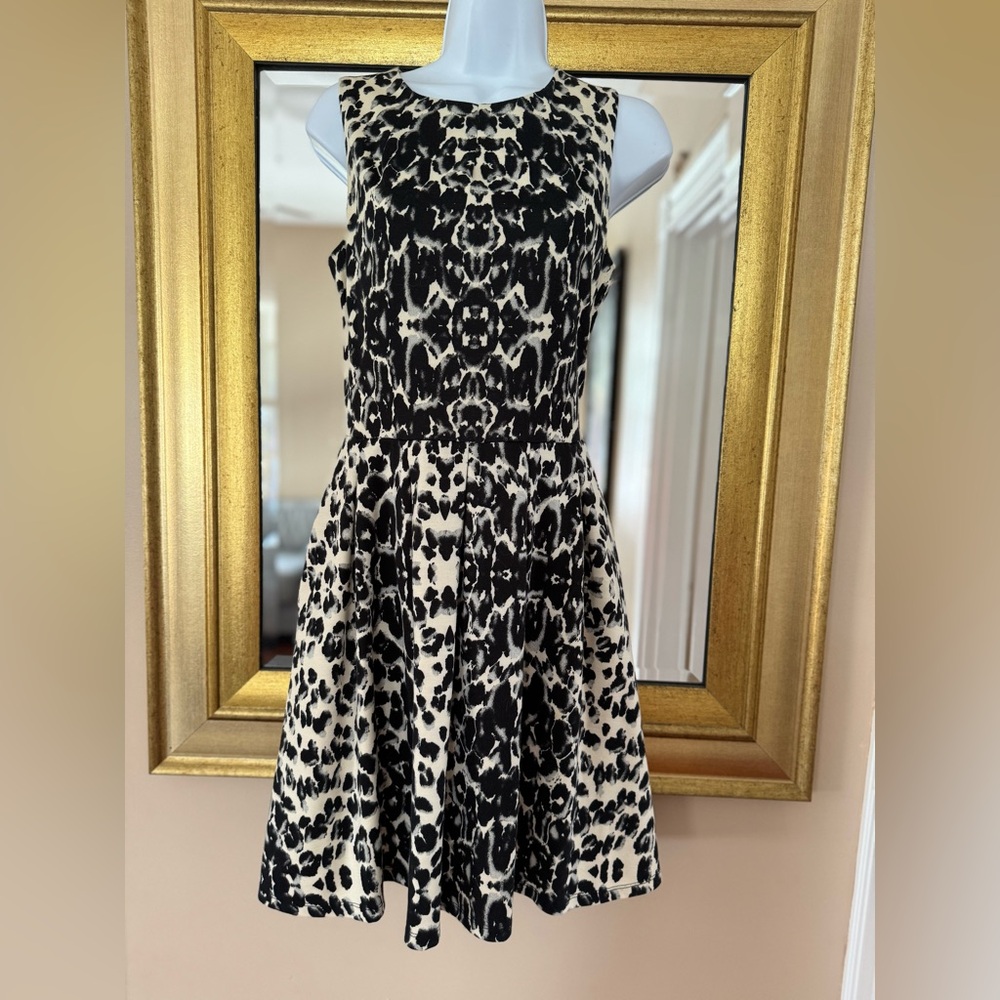Mossimo Snow Leopard Dress with pockets